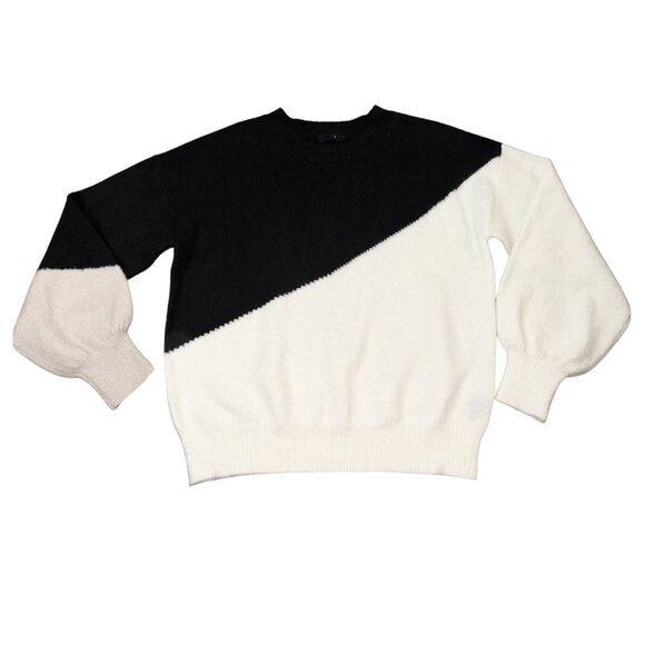 E & M Sweaters - E & M Black and White Colorblock Sweater – Women’s Size Medium